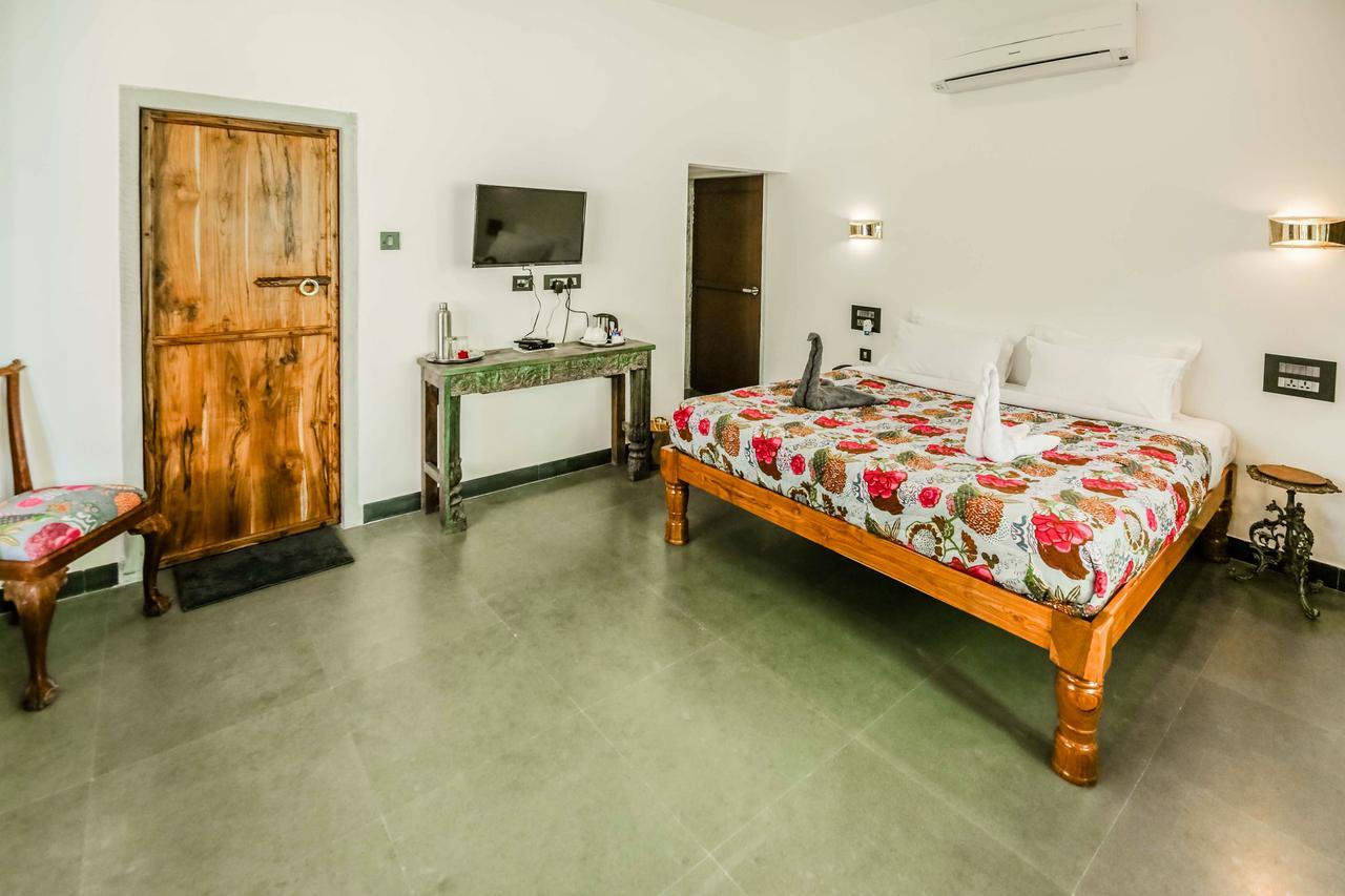 The Neem Tree Bed & Breakfast Udaipur Exterior photo